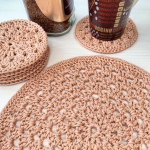 Работа Набор подставок под чашку