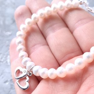 Работа Браслет из натурального жемчуга в серебре 2 сердца №252