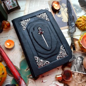 Робота Чорний шкіряний блокнот .подарок чоловікові, начальнику, брату