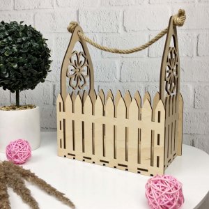 Работа Подарочная деревянная корзинка для цветов