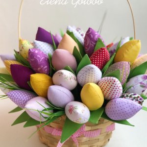 Работа Текстильные тюльпаны «Весенний букет»