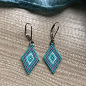 Работа Серьги Ромбы из бисера