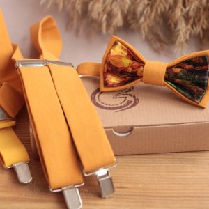 Работа Комплект подтяжки и бабочка шафрановый