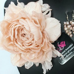 Робота Півонія "Перлина"