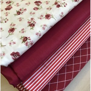 Робота Набір тканини для рукоділля вишневий 4шт.