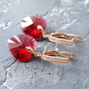 Работа Позолоченные серьги с кристаллами Swarovski сердце Scarlet