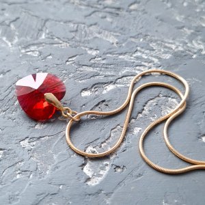 Работа Swarovski и позолота кулон на цепочке сердце Scarlet