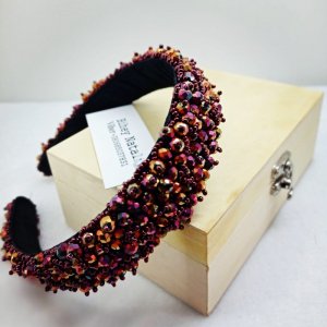 Работа Обруч с хрусталя