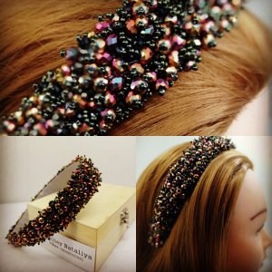 Работа Обруч с хрусталя и Японского бисера