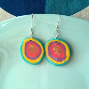 Работа Серьги яркие