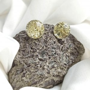 Робота Сережки гвоздики півсфери з квітами, красиві сережки