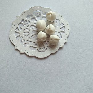 Робота Білі бутони з полімерної глини