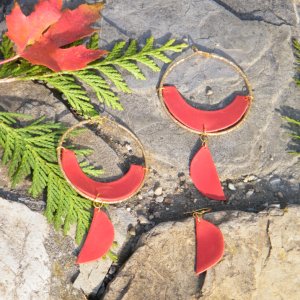 Работа Серьги из кожи Асимметричная геометрия