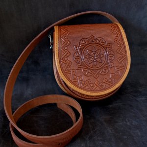 Работа сумка рыжего цвета кожи Аркан