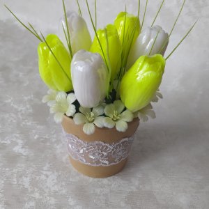 Робота Букетик тюльпанів з мила