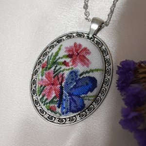 Робота Кулон з мікровишівкой "Дністровські схили"