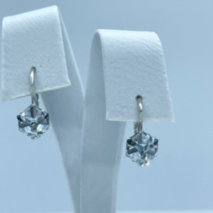 Работа Серьги серебряные Кубы