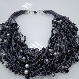 Работа Ожерелье ,, Графитовый шик ", бусы к платью