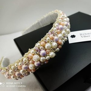 Работа Обруч с хрусталя и жемчуга и розочок