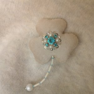 Работа Брошь Бархатная бирюза