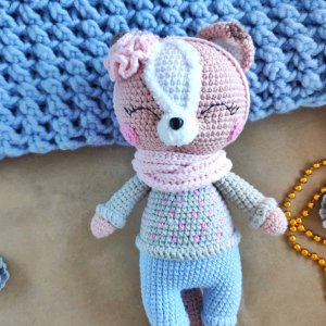 Работа игрушка Кошечка