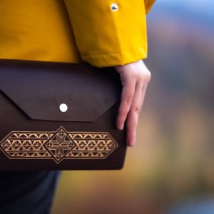 Работа Женская деревянная сумочка "Prosta"