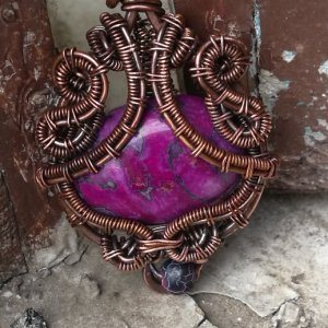 Робота Кулон Лілова радість