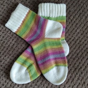 Робота В'язані шкарпетки з шкарпеткової пряжі