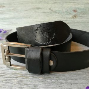 Работа Кожаный ремень мужской черный  для джинсов  "Лев" 