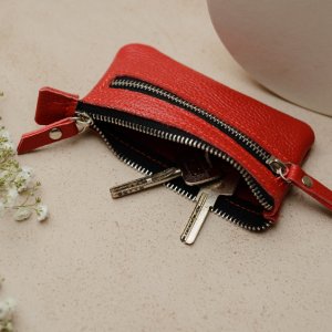 Робота Ключниця зі шкіри