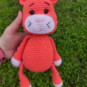 Работа яркое тигренок