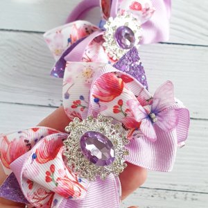 Робота Ліловий бант на гумці для юних леді