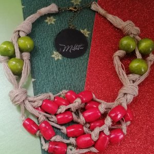 Работа эко колье "Роза"