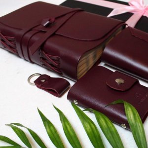 Работа Бордовый набор кожаных аксессуаров для женщин