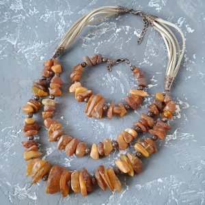 Робота Комплект з натурального бурштину намисто та браслет