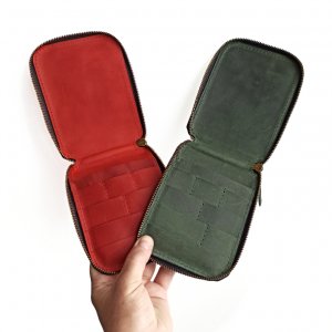 Работа Органайзер для маникюрного набора на молнии.