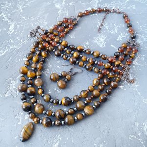 Робота Комплект з натуральних каменів тигряче око та гематит 3в1