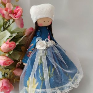 Робота Лялька ручної роботи в шикарній сукні