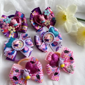 Работа Бантики- резинки свинка пеппа 3