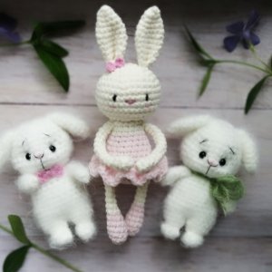 Работа Вязаные игрушки