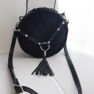 Робота Кругла сумочка "Портупея" чорна