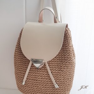 Робота Рюкзак з класичним візерунком беж