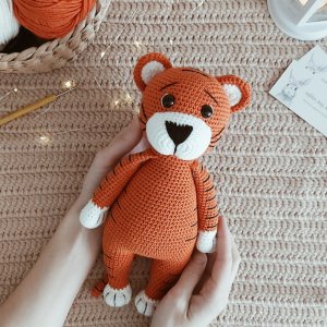 Работа игрушка Тигр
