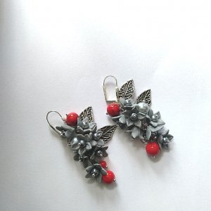 Робота Сережки Червоно сріблясті сережки з кораллами