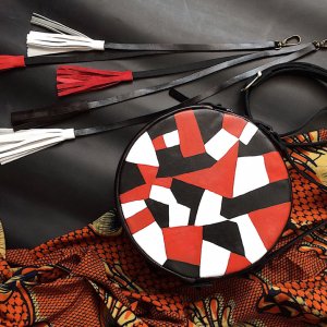 Работа Кожаная Круглая Сумка Кроссбоди С графическим рисунком