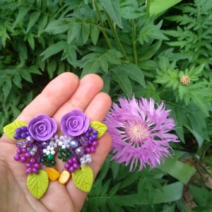 Работа Серьги с сиреневыми розами и бисером