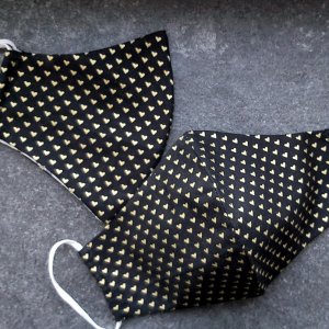 Робота Маска чорна жіноча красива