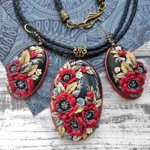 Работа Кожаные украшения с маками кулон и серьги