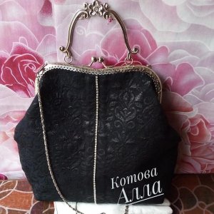 Робота Вечірня сумочка.