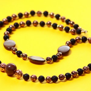 Робота Намисто з вулканічної лави " Дар  вогню"